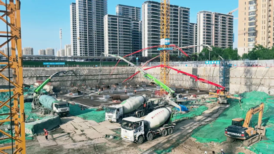 31小時，7000方！特固德商砼圓滿完成中建二局跨國區(qū)域總部集聚區(qū)項目1#樓筏板混凝土供應任務